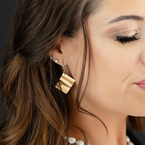 14K Gold Angled Ribbon Earrings