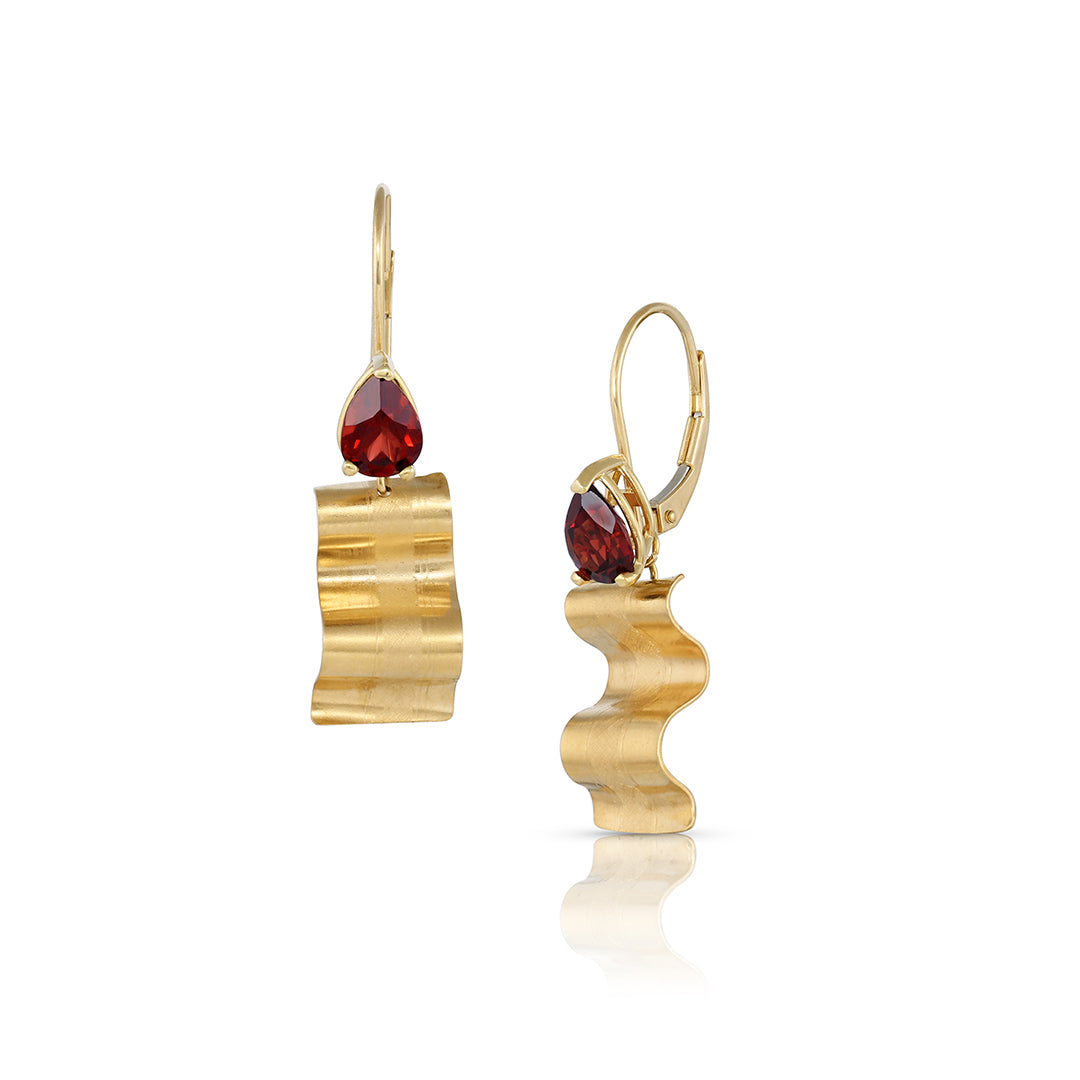 14K Gold and Garnet Ribbon Earrings